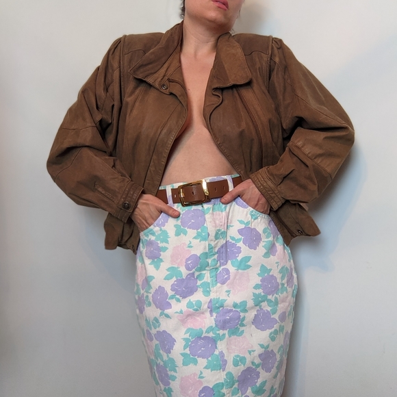 Vintage Dresses & Skirts - Vintage highwaised Pastel Floral denim penci skirt